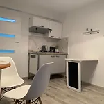 Pod Zamkiem Chojnik